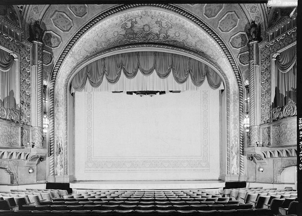 Alabama Theater, Birmingham Alabama 1996 VIEW OF STAGE SHOWING FIRE CURTAIN