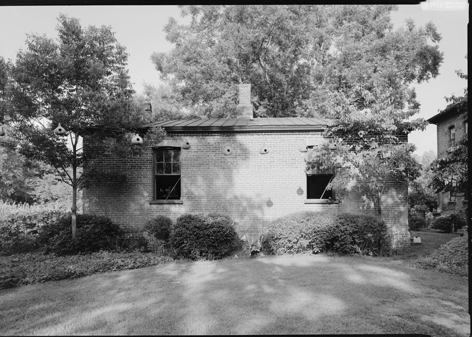 Kenworthy Hall - Carlisle-Martin House, Marion Alabama WEST ELEVATION OF THE KITCHEN (NOTE UPPER PORTION OF THE NORTHEAST CORNER OF THE HOUSE IN THE BACKGROUND)