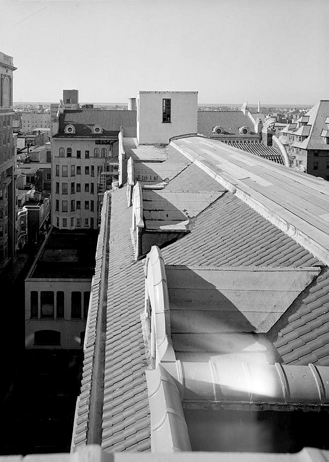 Blenheim Hotel, Atlantic City New Jersey VIEW LOOKING NORTH LAONG THE WEST SLOPE OF THE ROOF