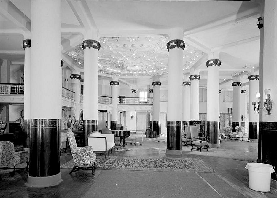 Blenheim Hotel, Atlantic City New Jersey GENERAL VIEW OF THE EXCHANGE, LOOKING EAST