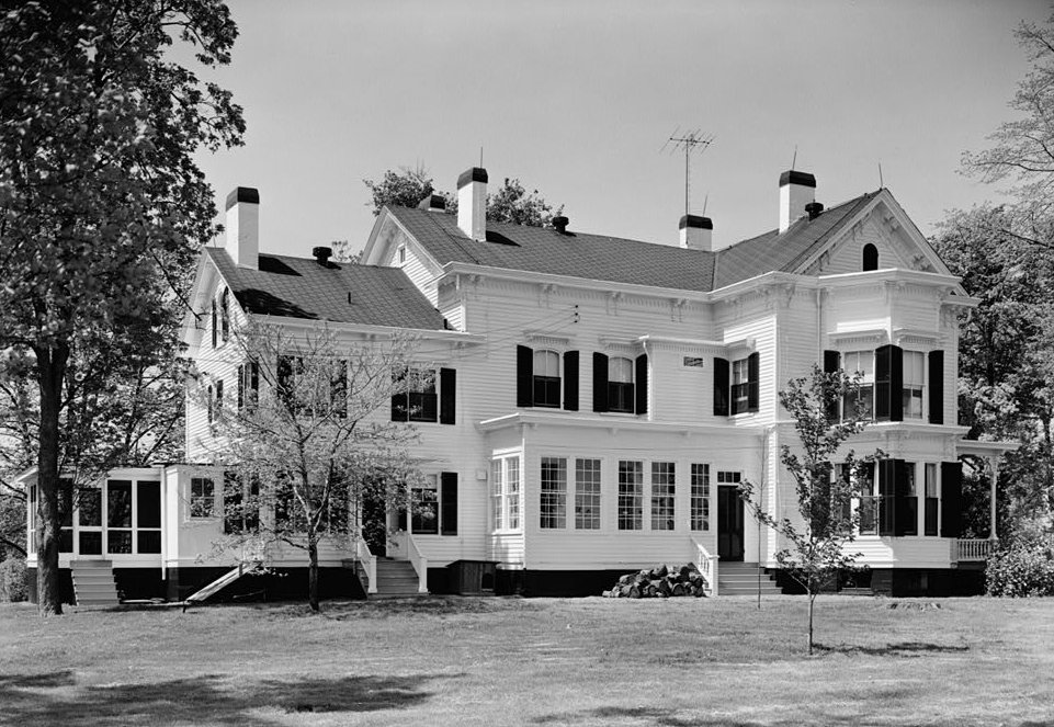 Kenneth Perry House, Bound Brook New Jersey May 1960 SOUTH SIDE OF BUILDING