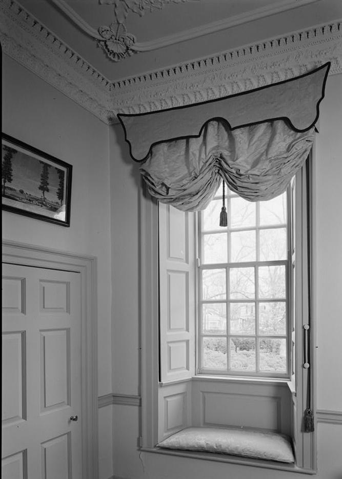 Kenmore House, Fredericksburg Virginia 1983  FIRST FLOOR, DRAWING ROOM, DETAIL OF WINDOW