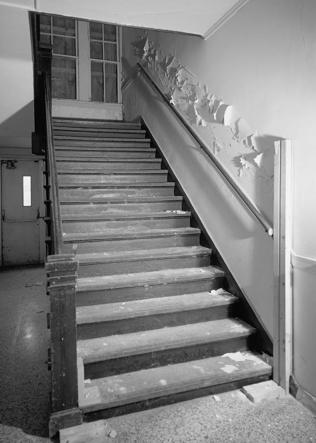 George Washington Junior High School, Tampa Florida West stairwell from first floor, facing west (2001)