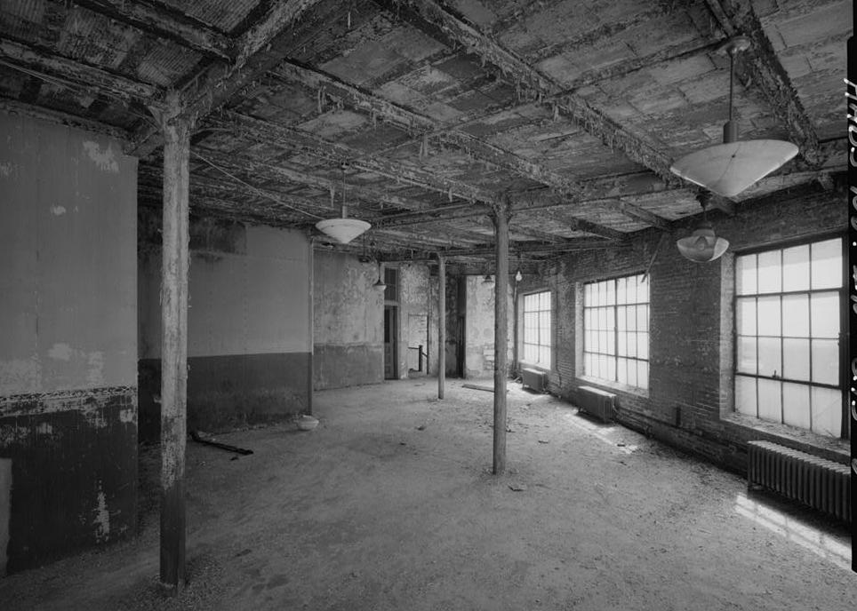 Journal Building, Indianapolis Indiana FOURTH FLOOR, MECHANICAL SECTION, LOOKING SOUTHWEST (1989)