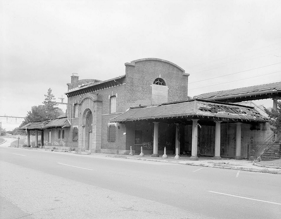 1987 View to northeast, west and south facades of station and south portico